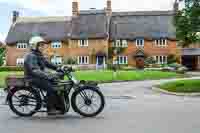 Vintage-motorcycle-club;eventdigitalimages;no-limits-trackdays;peter-wileman-photography;vintage-motocycles;vmcc-banbury-run-photographs